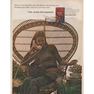L&M Cigarettes This Is the L&M Moment Relaxing‎ Cat Vintage Print Ad 1971